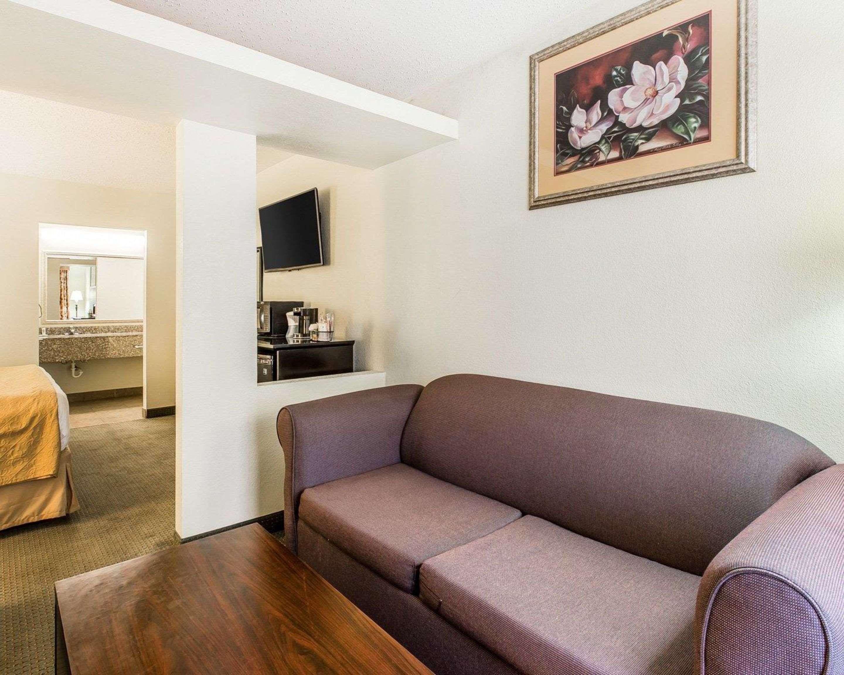 Quality Inn & Suites Conference Center Statesboro Historic District Ngoại thất bức ảnh