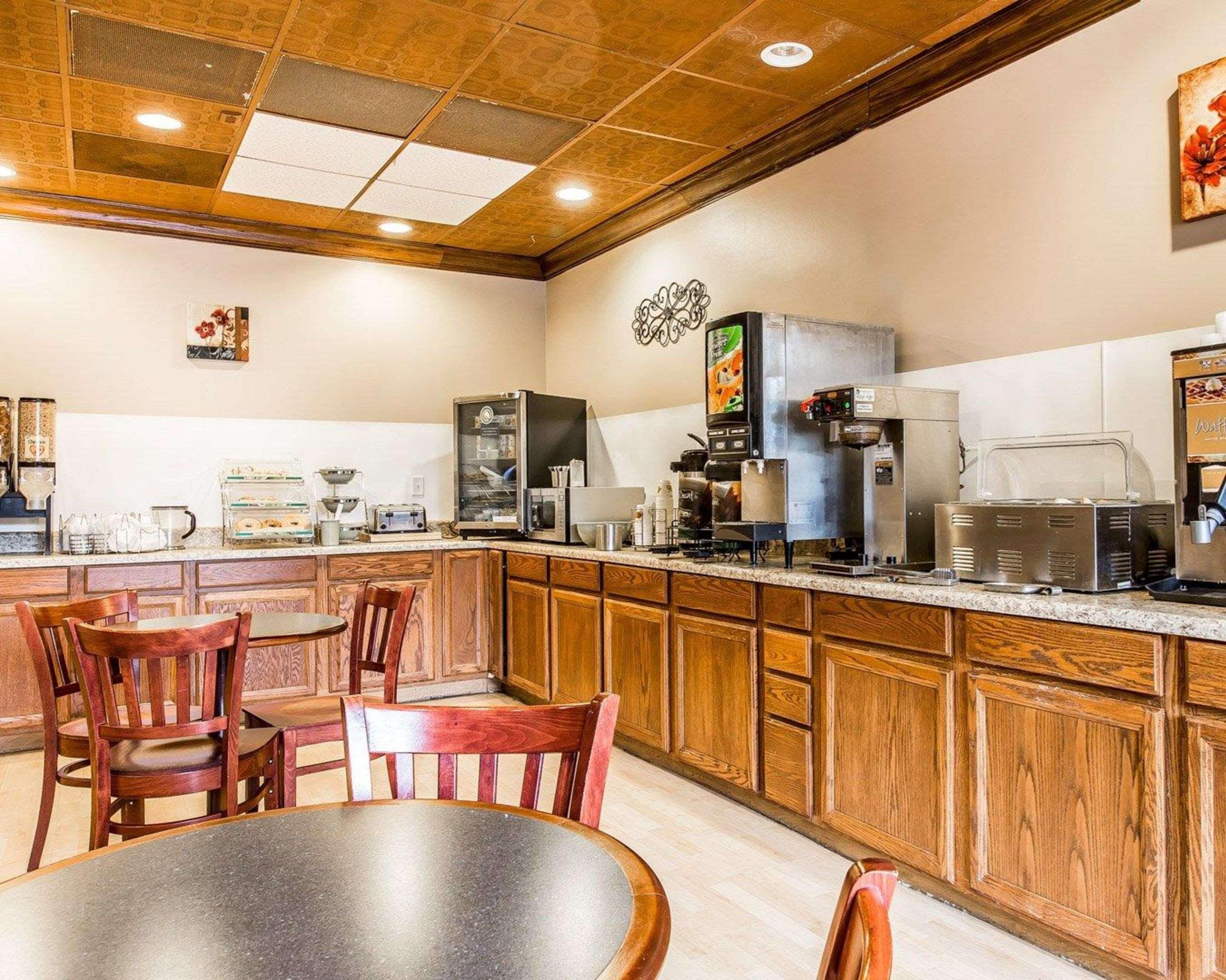 Quality Inn & Suites Conference Center Statesboro Historic District Ngoại thất bức ảnh