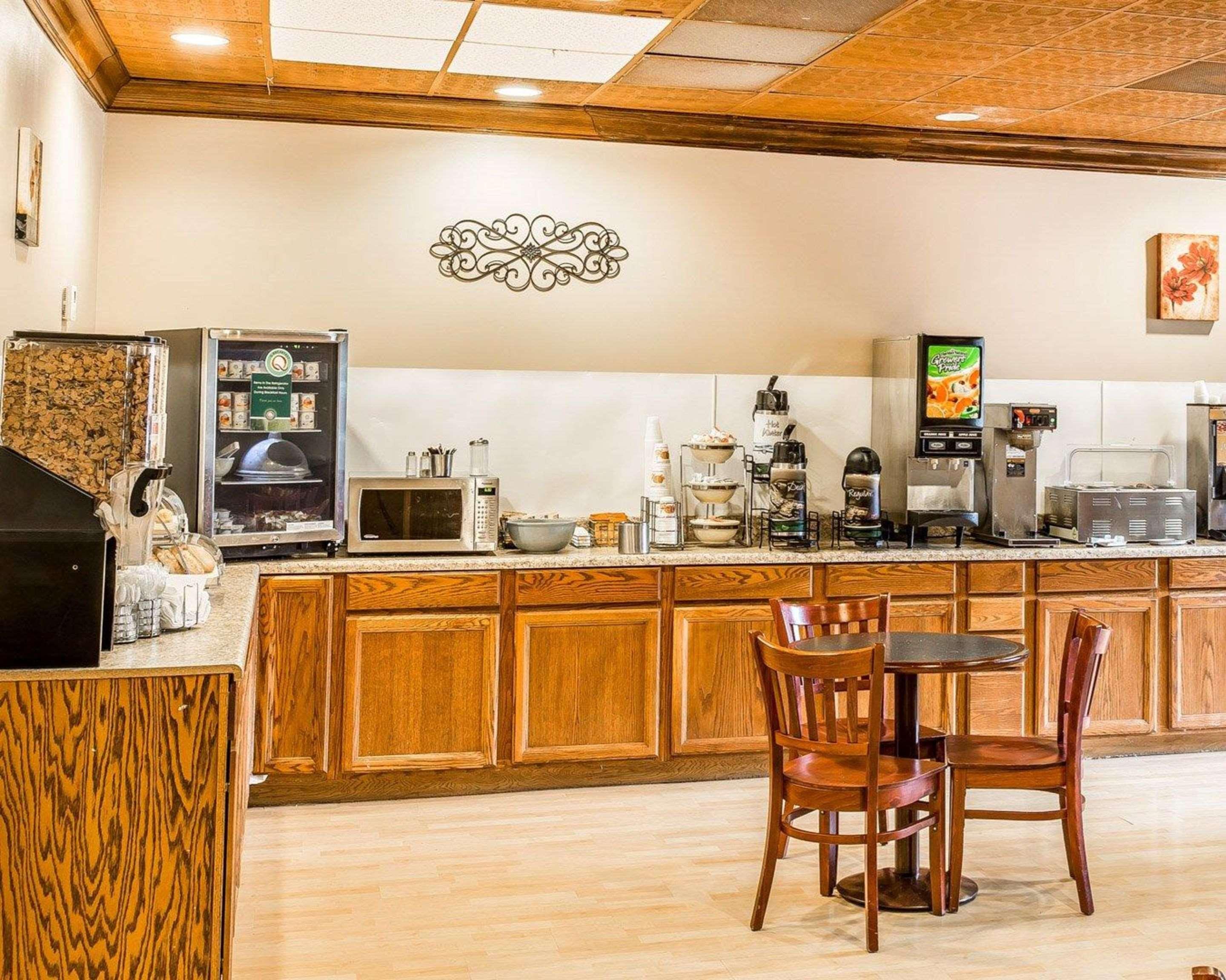 Quality Inn & Suites Conference Center Statesboro Historic District Ngoại thất bức ảnh