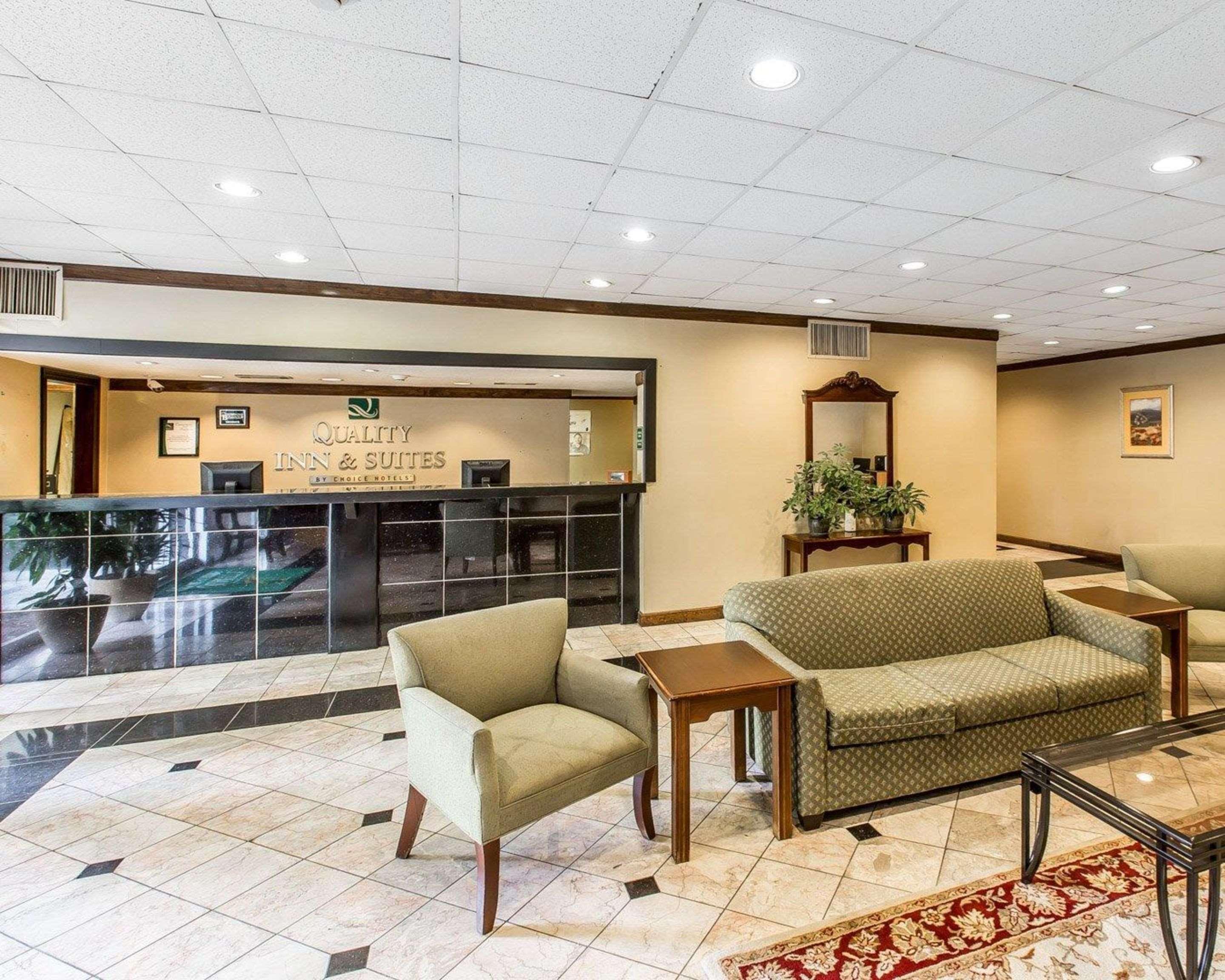 Quality Inn & Suites Conference Center Statesboro Historic District Ngoại thất bức ảnh