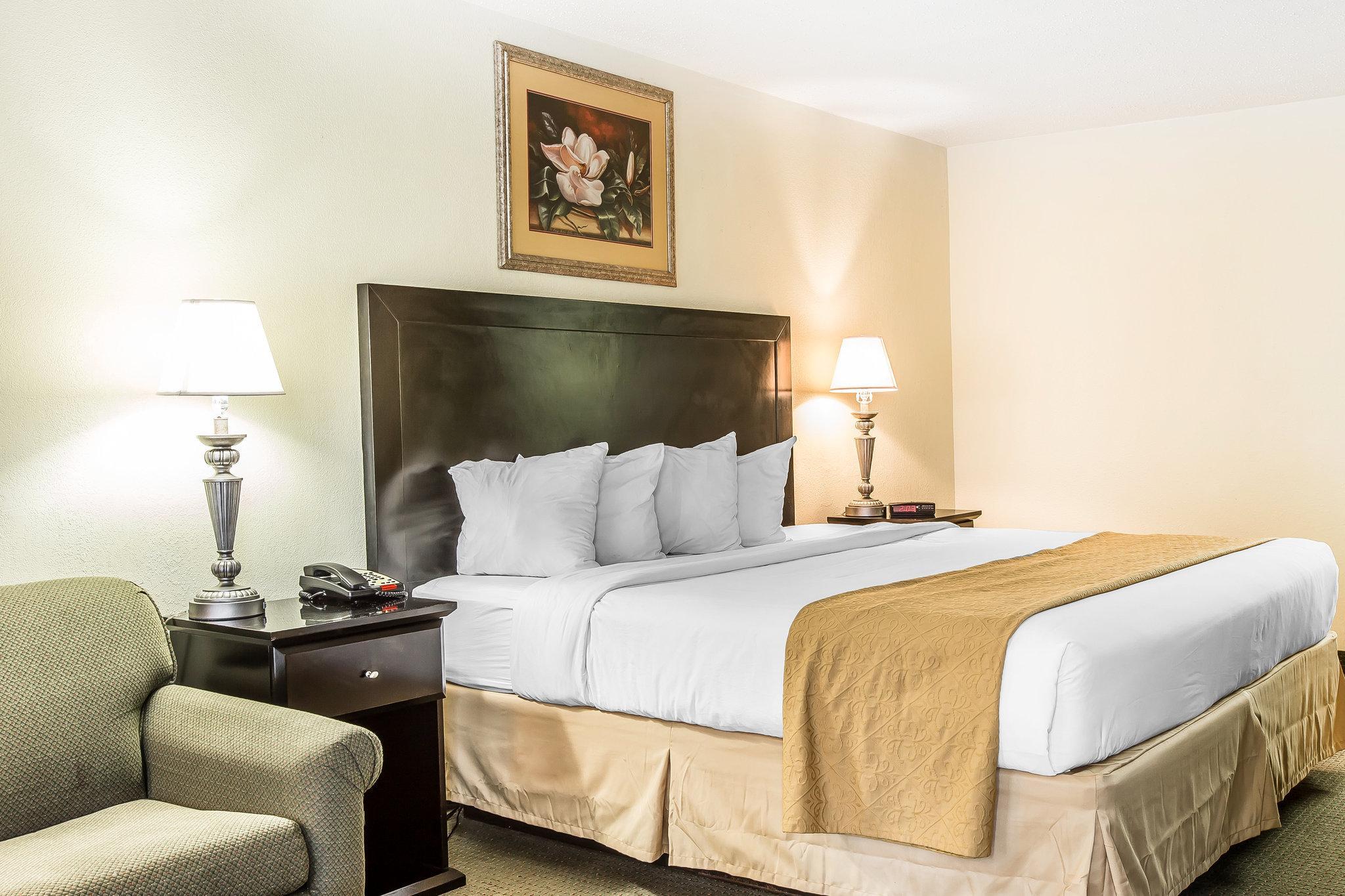 Quality Inn & Suites Conference Center Statesboro Historic District Ngoại thất bức ảnh