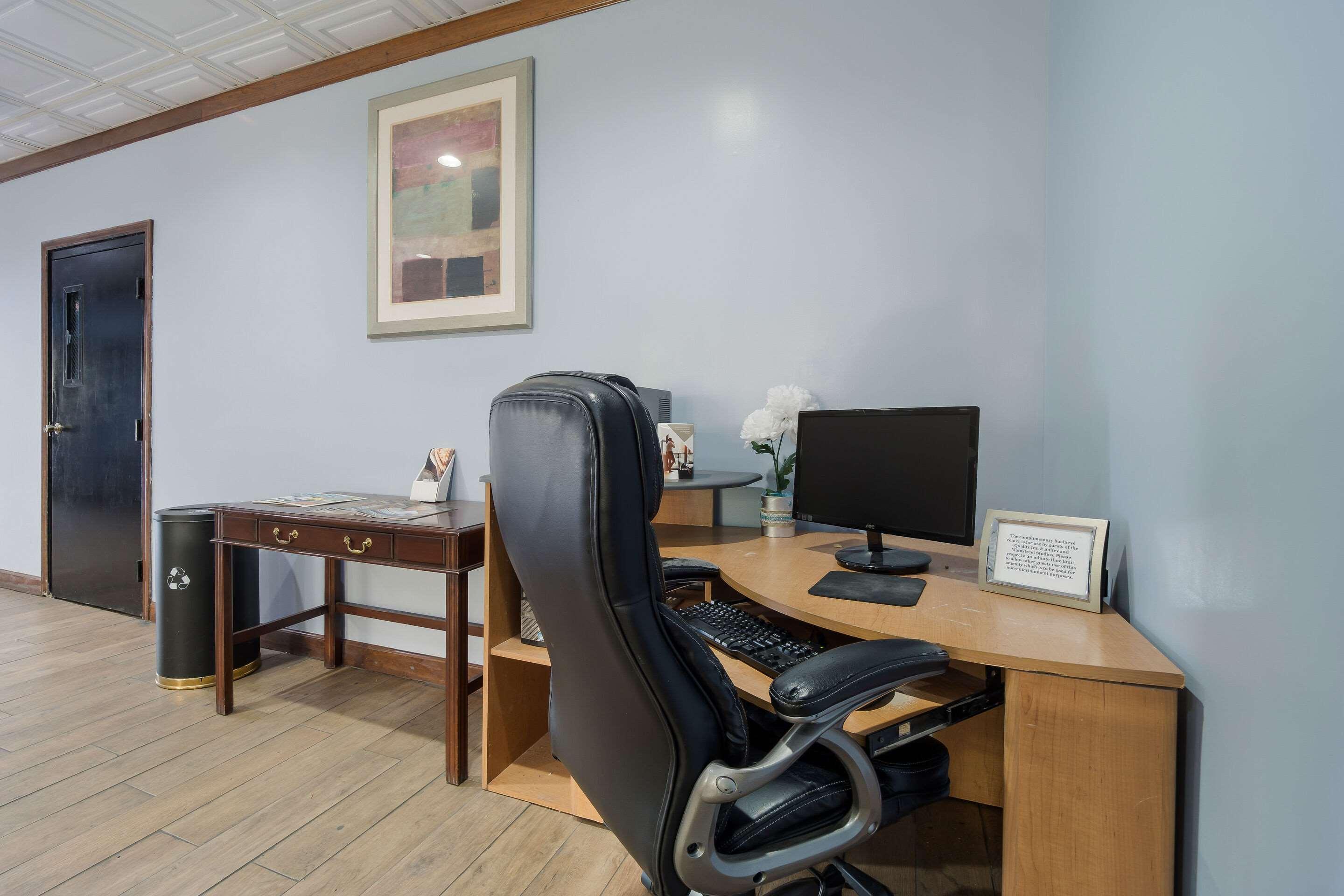 Quality Inn & Suites Conference Center Statesboro Historic District Ngoại thất bức ảnh