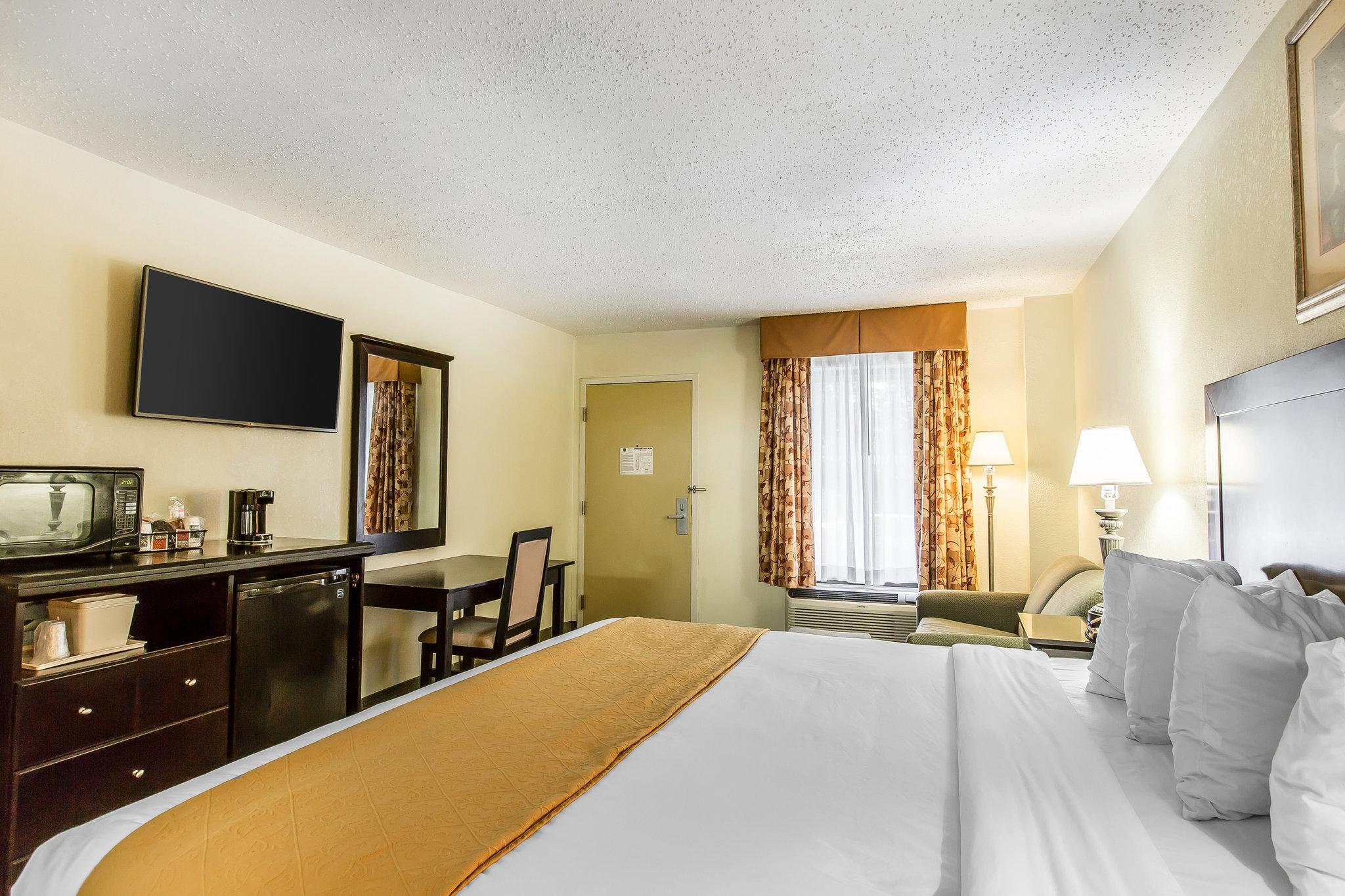 Quality Inn & Suites Conference Center Statesboro Historic District Ngoại thất bức ảnh