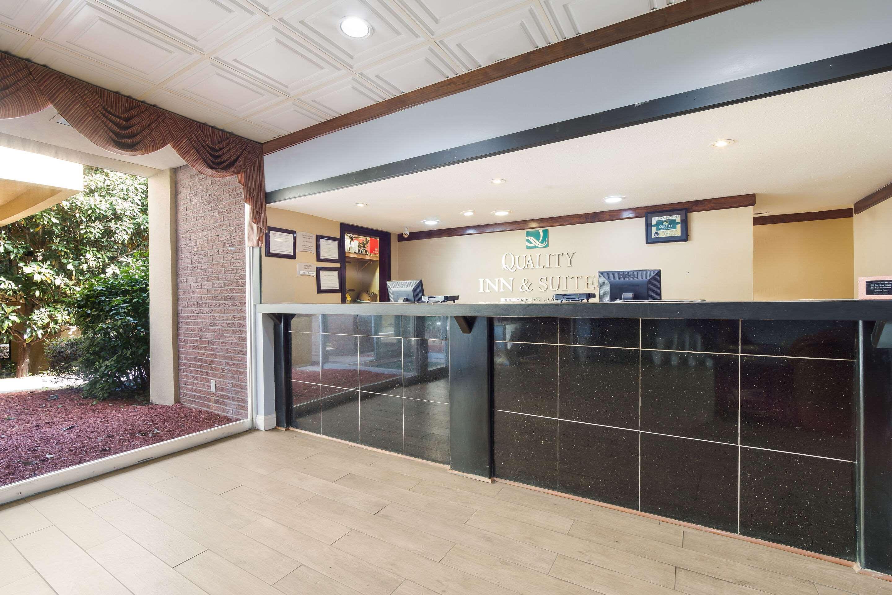 Quality Inn & Suites Conference Center Statesboro Historic District Ngoại thất bức ảnh